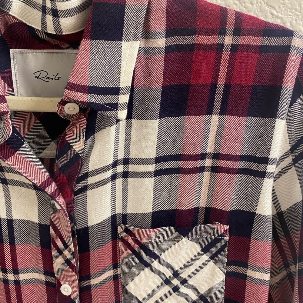 Rails Button Down - Picture 2 of 3